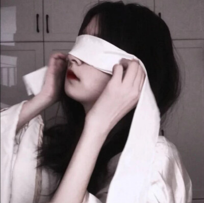 丧系女头