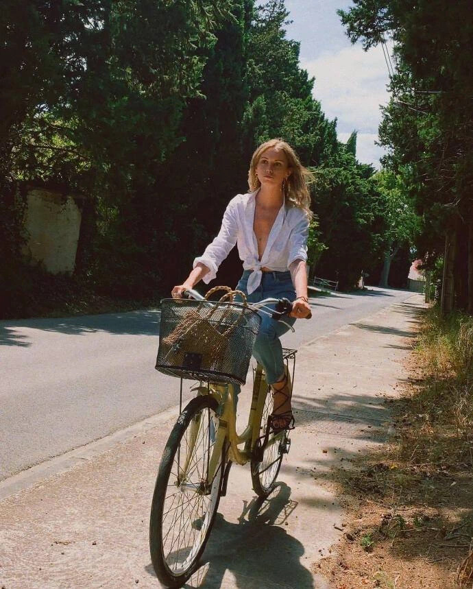 况且 打结本来就很经典 作为时尚元素 它 堆糖 美图壁纸兴趣社区