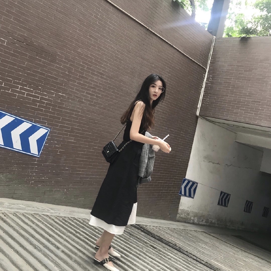 wb:小何同学yo.