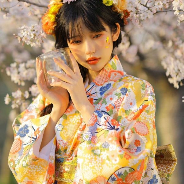 日式和风女头像