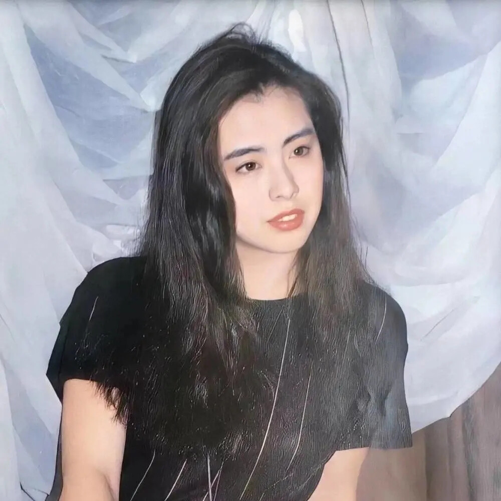 复古头像 复古 港风 头像 赞 评论 收藏 更多