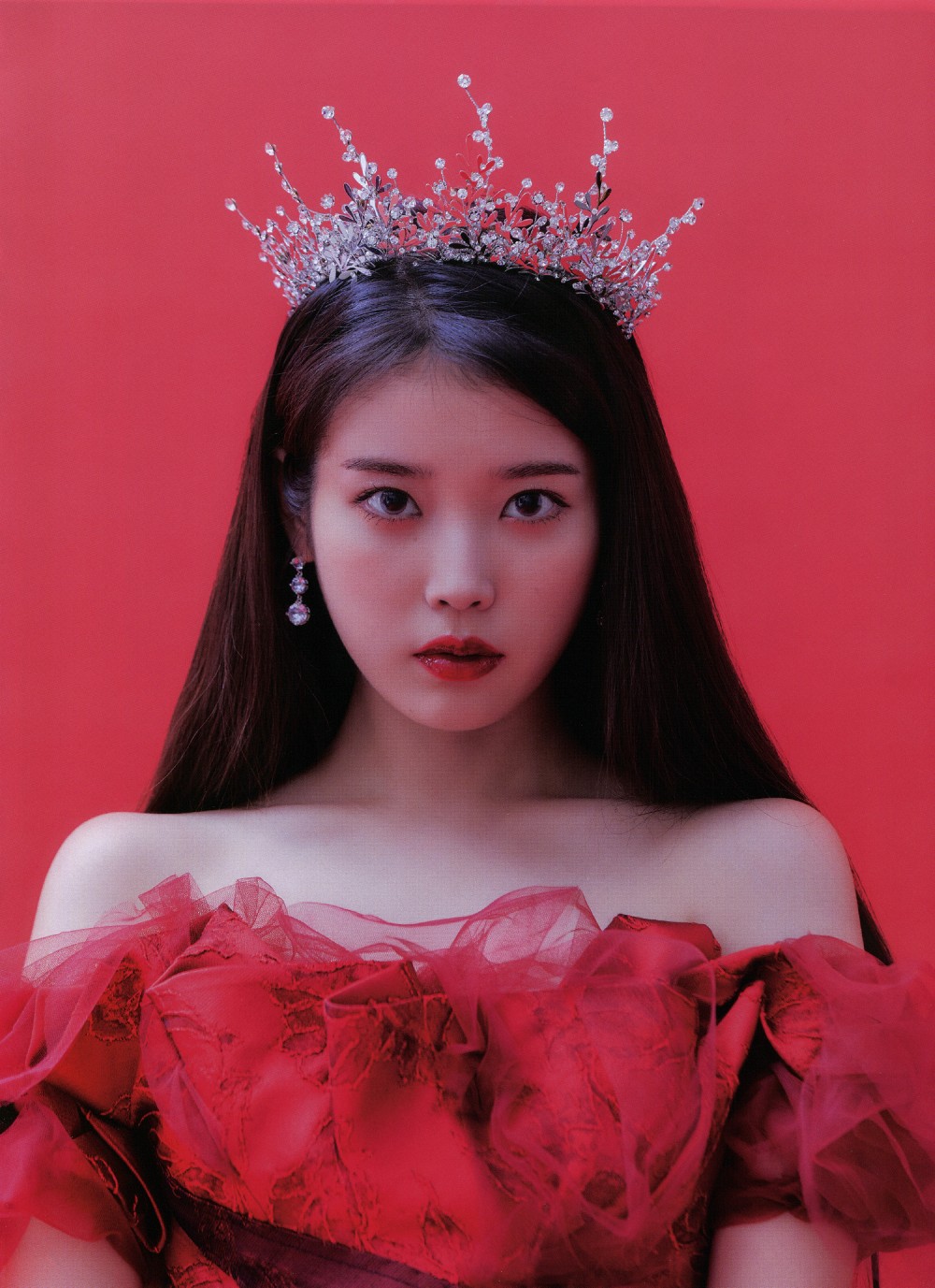 iu 李知恩 cr:dlfmadltkd 太适合红色了,… - 堆糖,美图壁纸兴趣社区