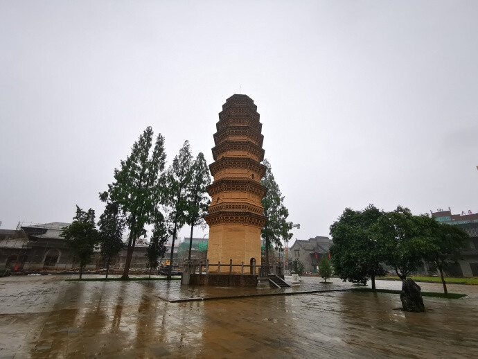 陕岐山太平寺塔