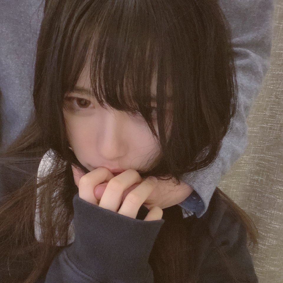1月25日 22:49   关注   女生头像自截 女头 女生头像 自截 真人