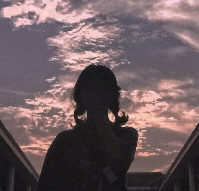 双马尾露脸高清头像