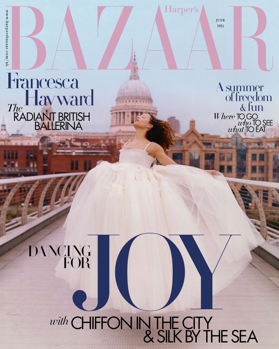uk harper"s bazaar june 2021 英版芭莎六月刊封面大片"stepping out