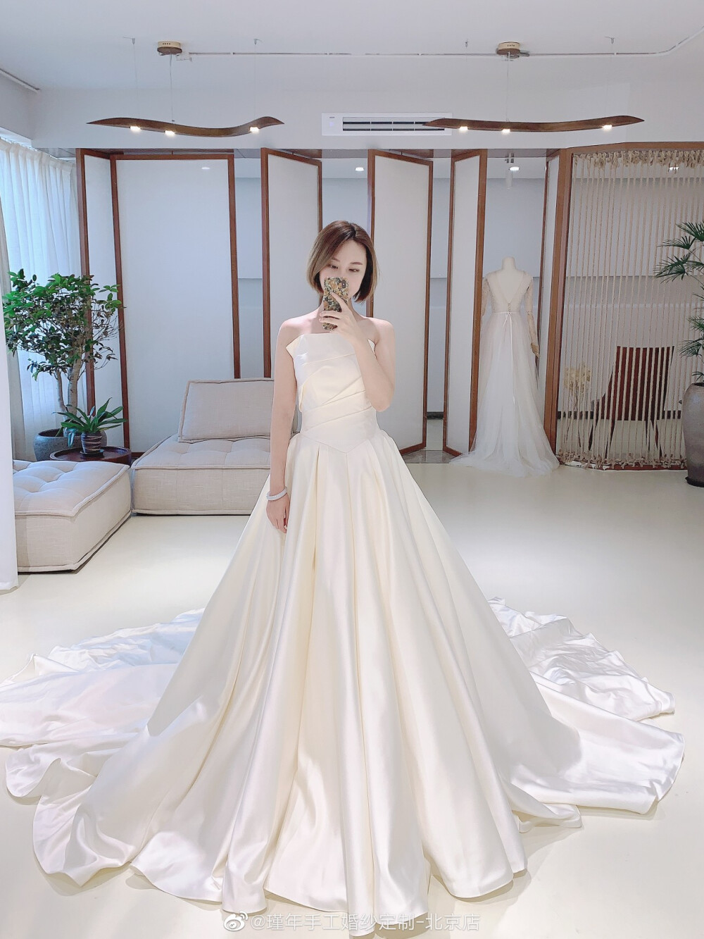 婚纱 图源微博cr @ 瑾年手工婚纱 - 堆糖,美图壁纸