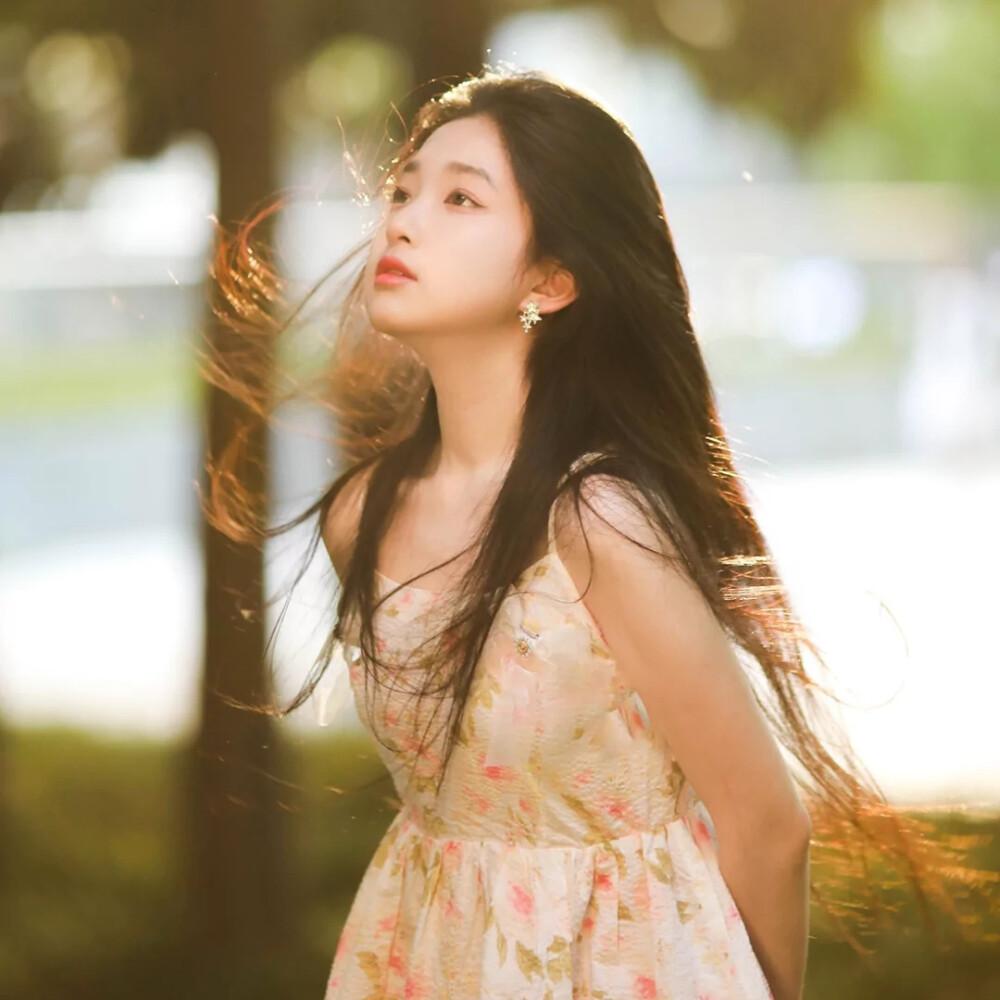 关于夏天的温柔女头