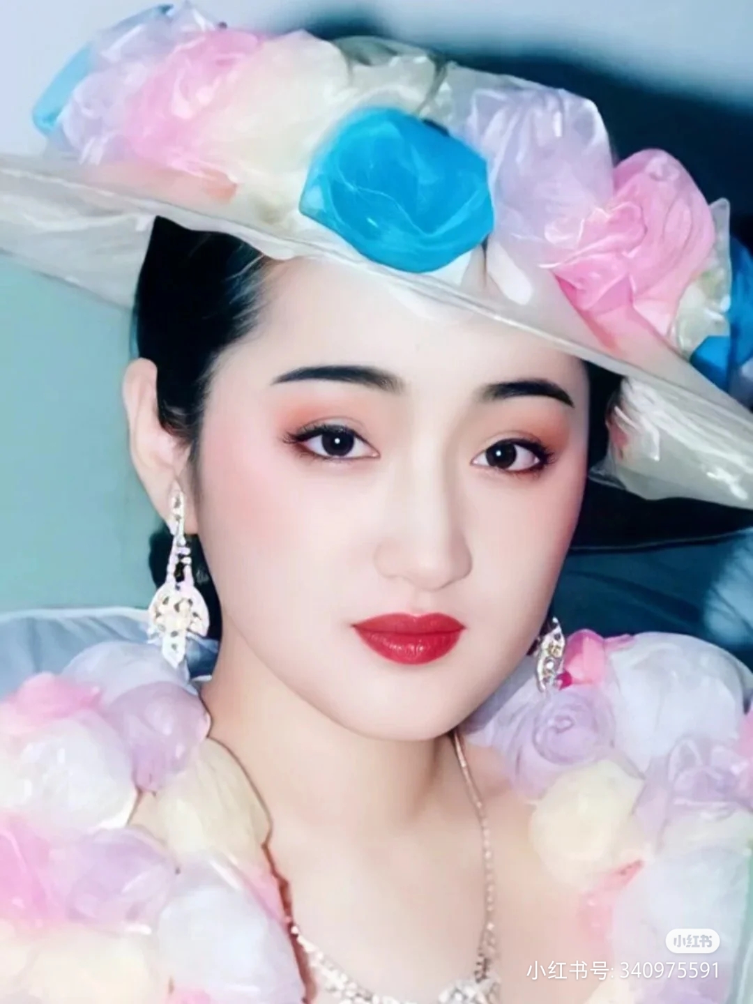 一组杨钰莹青春期旧照，她是那个时代的青春美少女完美标杆