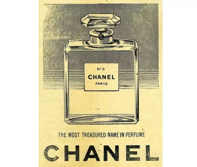 coco在1921年创造了chanelno5香水