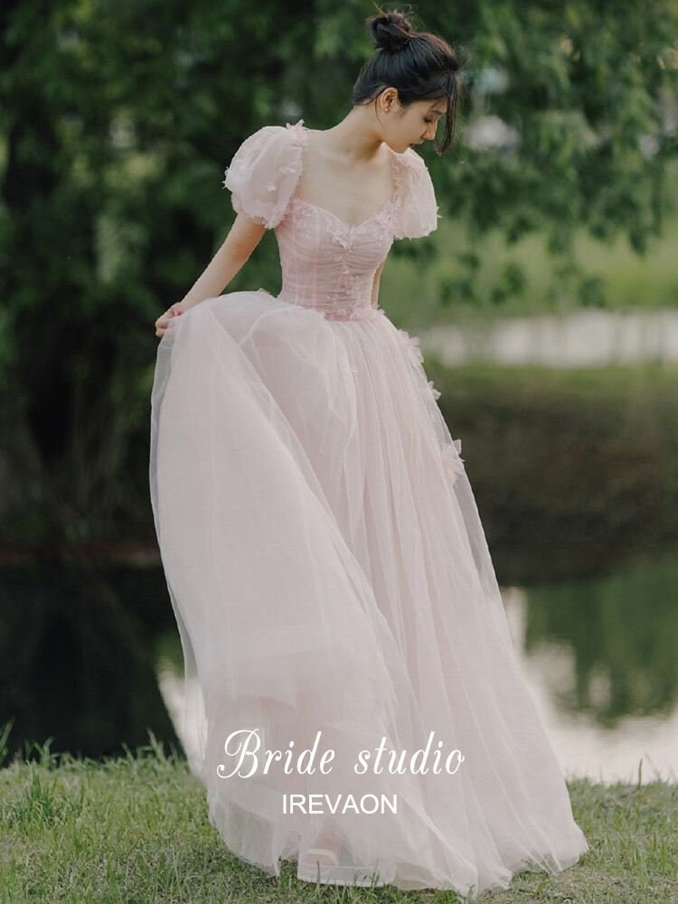 伊恩樱甜2021新款法式轻婚纱礼服气质小众设计公主风高级感女