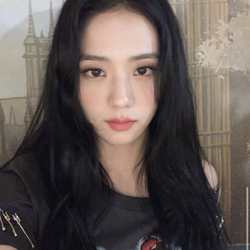 letmego blackpink-jisoo