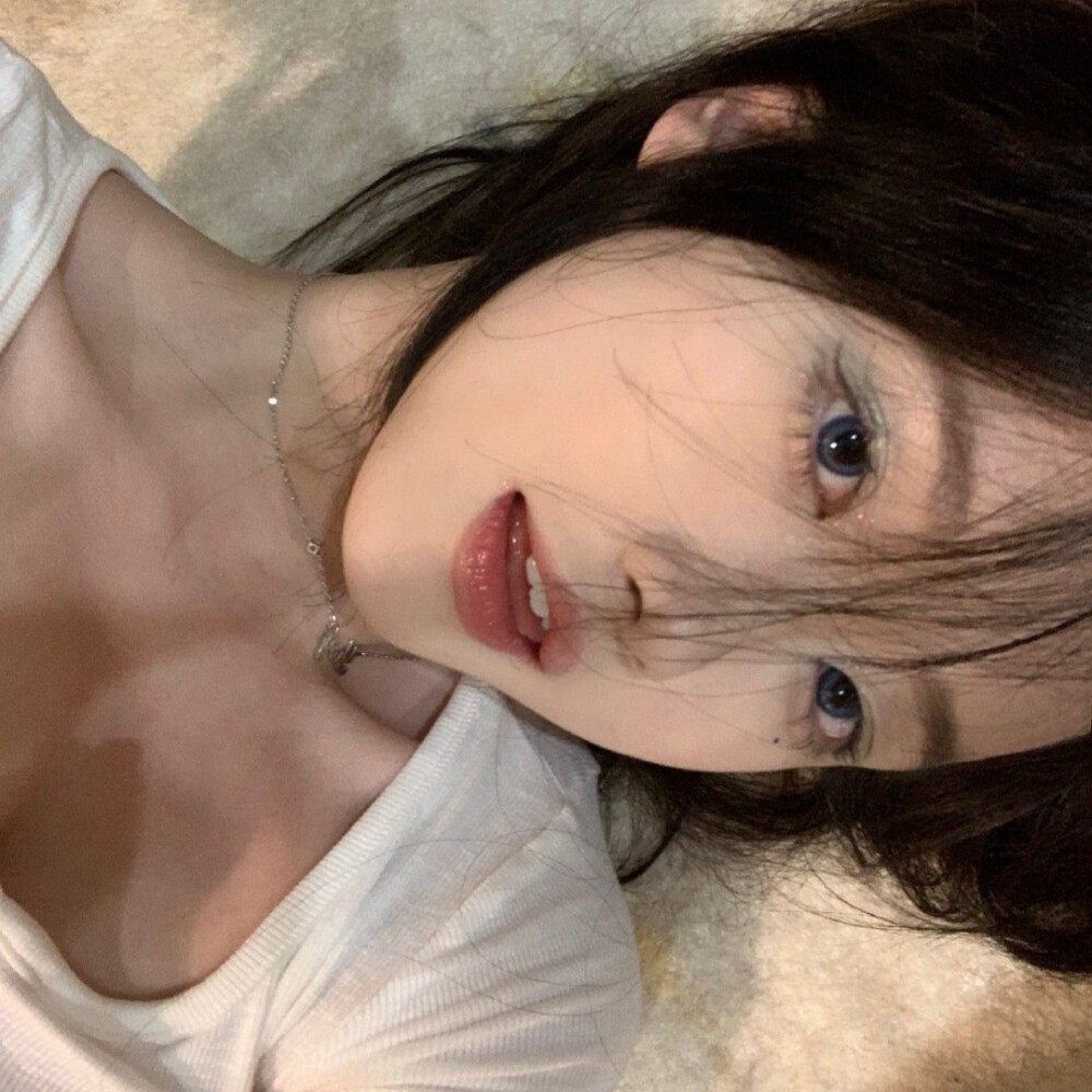 两人真人闺蜜女头
