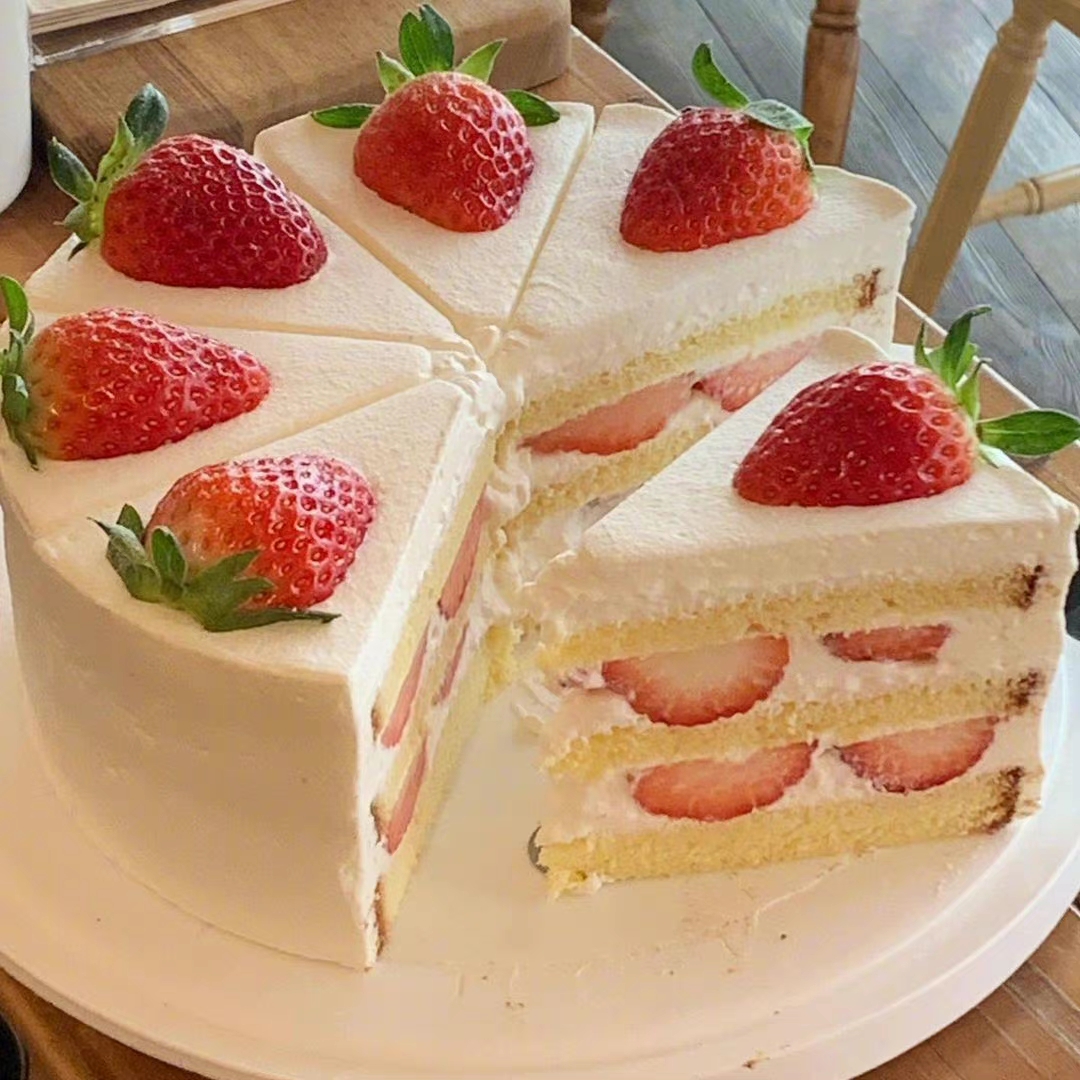 爱心草莓奶油蛋糕的做法_【图解】爱心草莓奶油蛋糕怎么做好吃_vanessa0808_家常做法大全_豆果美食
