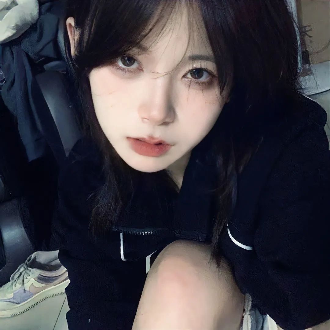 女演员大作战美女图片微信头像背影