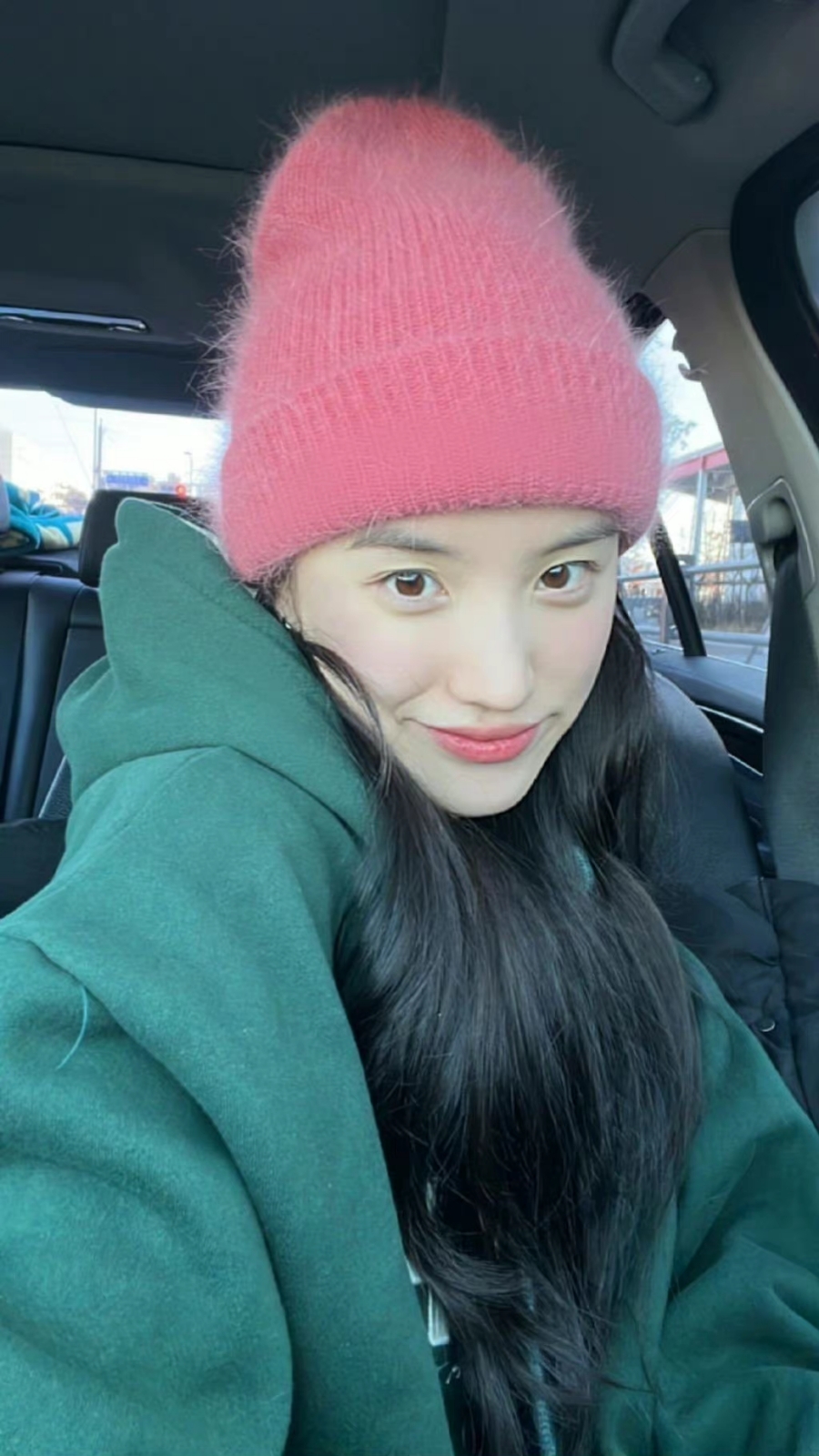 朴施妍 siyeon/图源见logo ​​​侵删