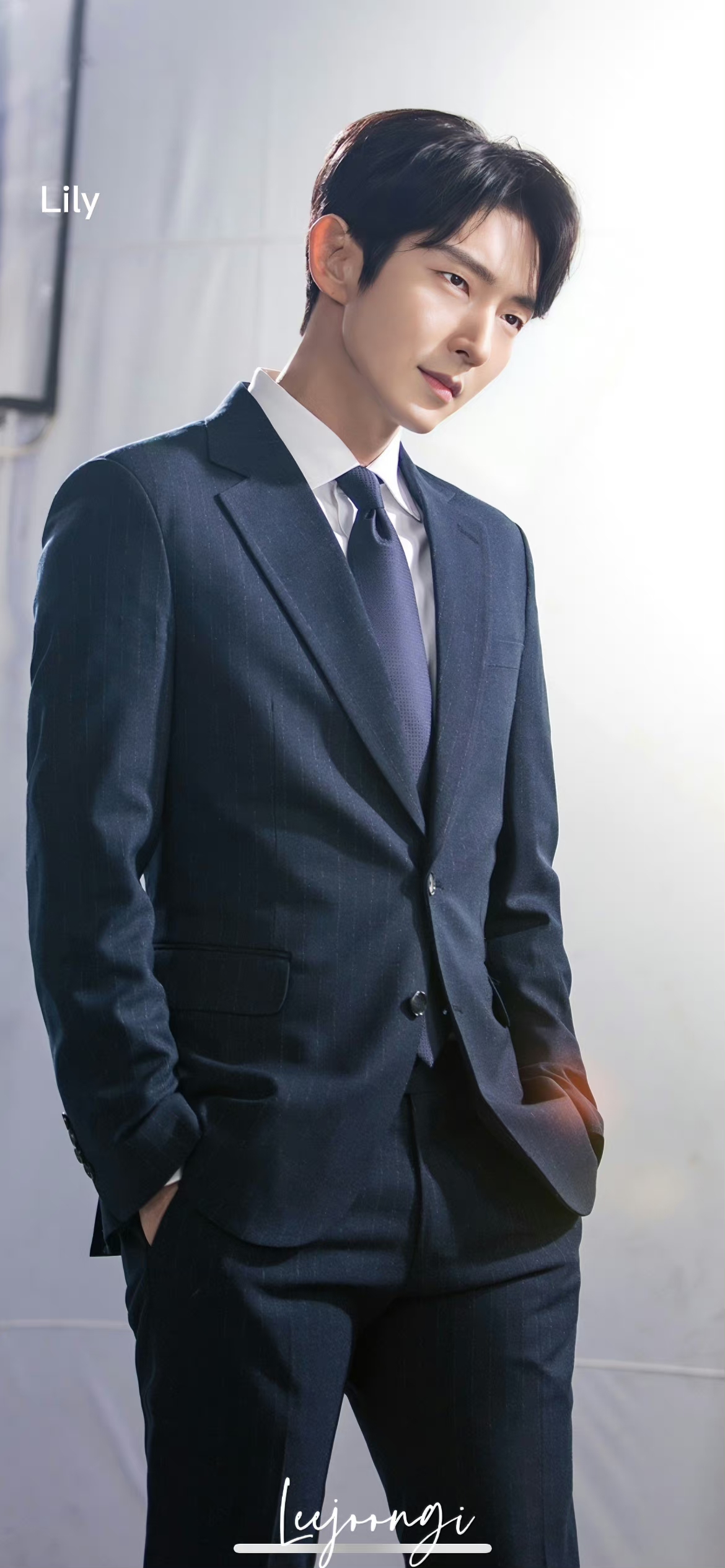 李准基：「身为演员，治愈大众时会带给我成就感。」 - KSD 韩星网 (画报)