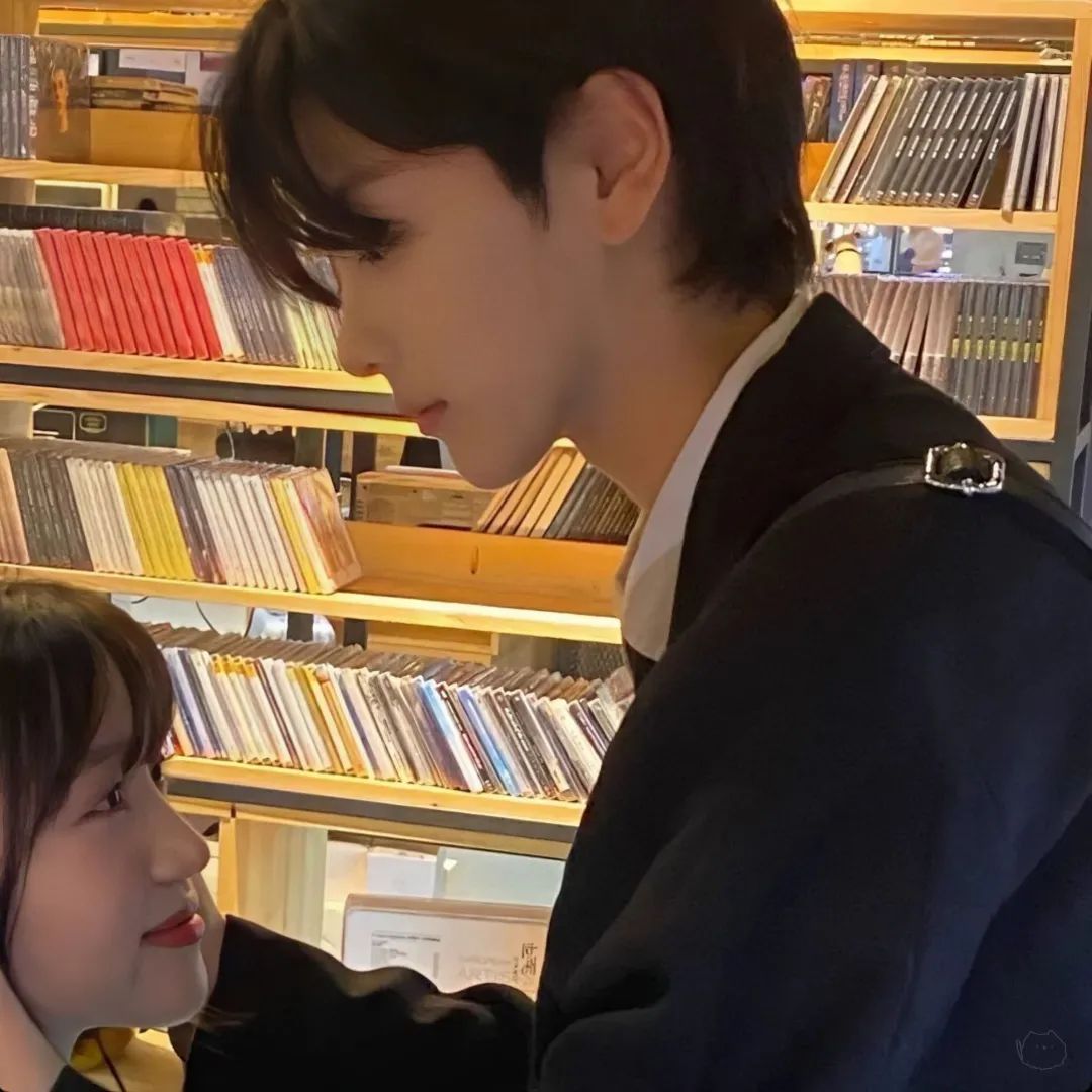 真人美女自拍Beginners_真人美女自拍真人壁纸｜简约壁纸｜帅哥美女壁纸