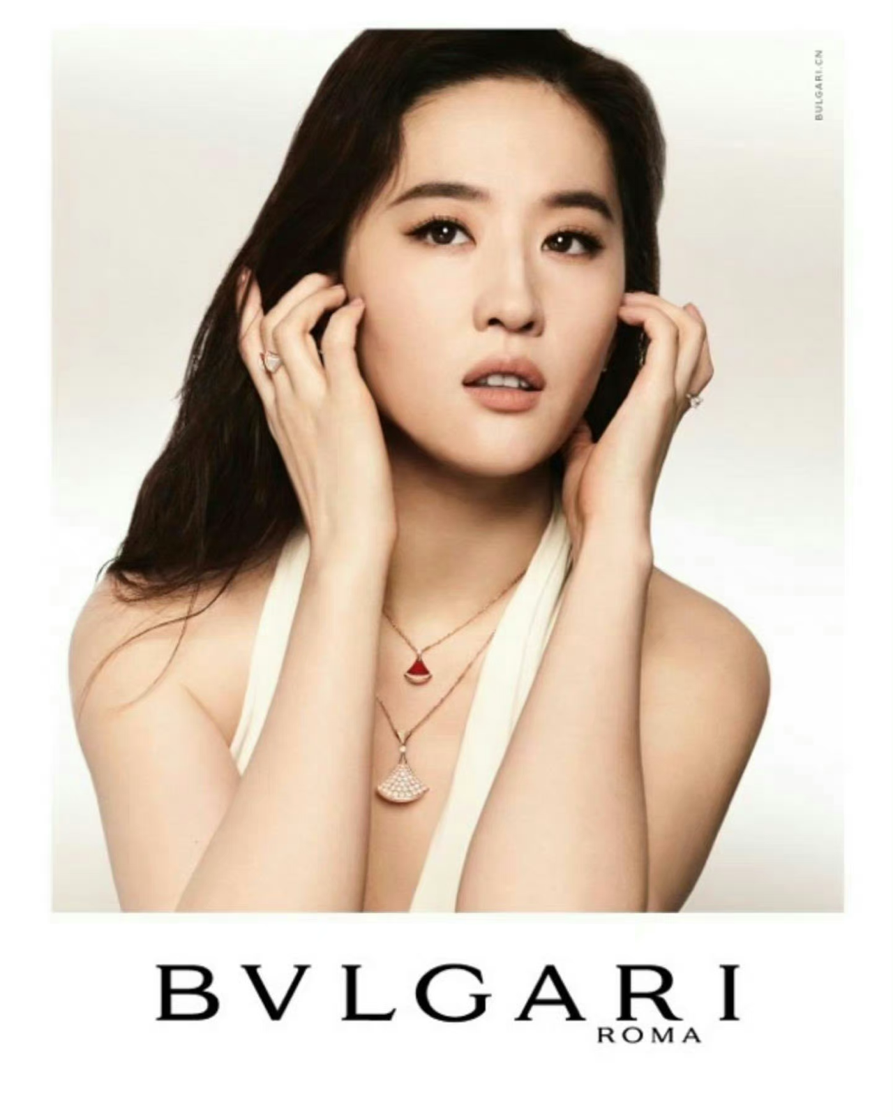 刘亦菲正式加入BVLGARI宝格丽，成为全球品牌代言人……