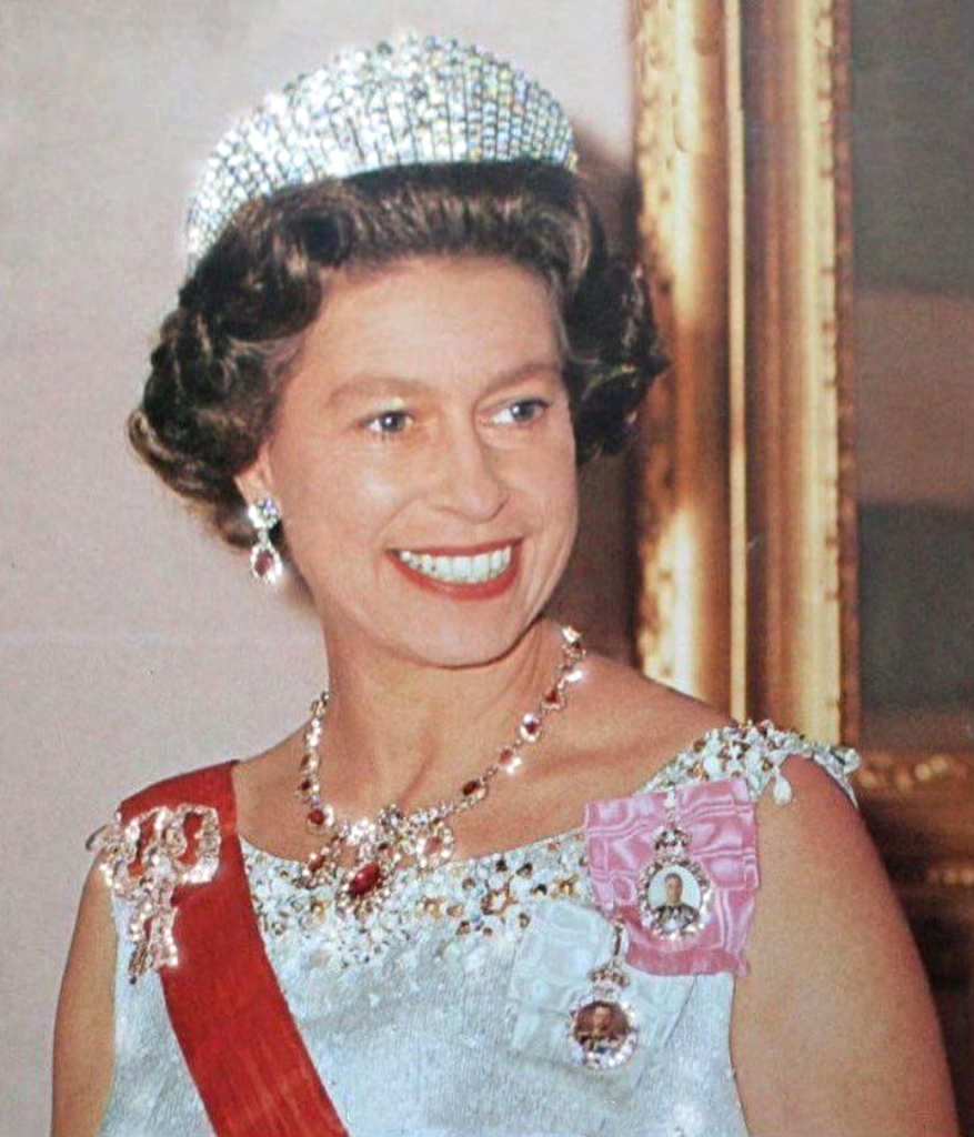 Her Majesty Queen Elizabeth II 1970s … - 高清图片，堆糖，美图壁纸兴趣社区