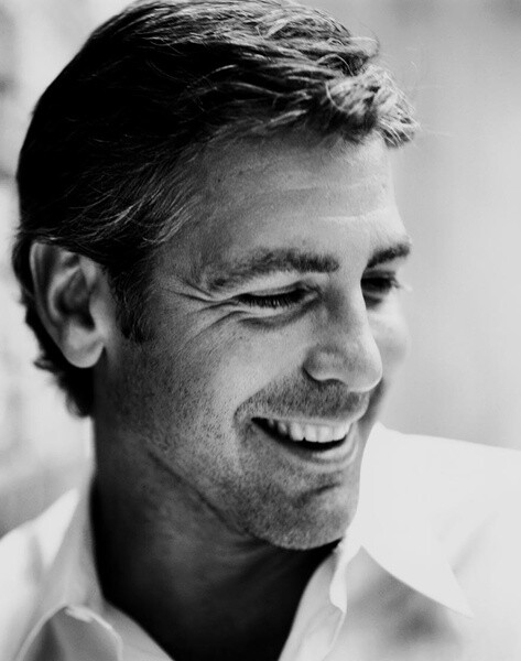 乔治·克鲁尼 george clooney (这就是传说中的勾魂鱼尾纹!)