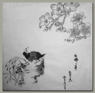 《红棉八哥》用素描的手法画红棉,再用写意水墨画顽石八哥.