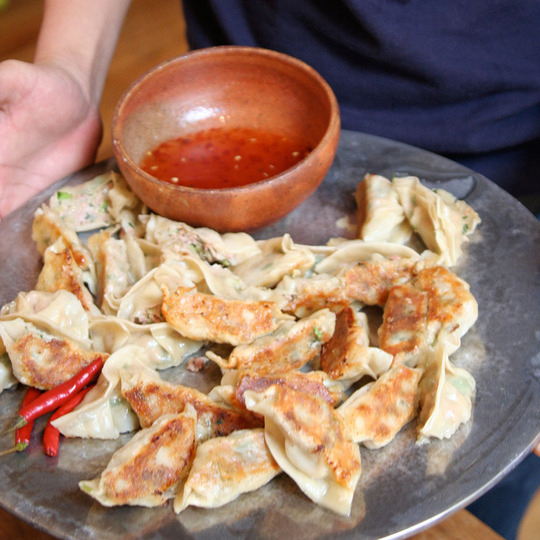 kenny lao特色煎饺