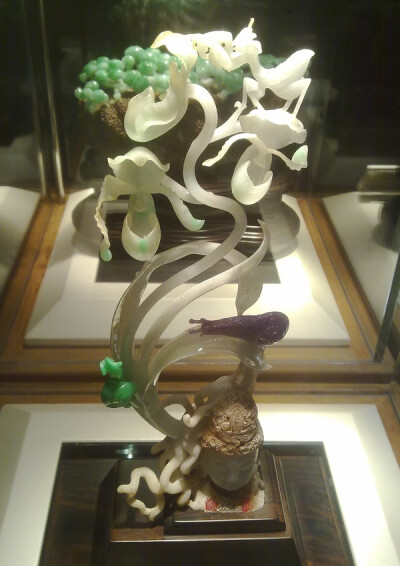 翡翠大亨;收集顶级的翡翠矿石,不出售,而是雕刻成艺术品自己收藏