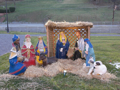 manger 马槽 nativity scene 耶稣降生的场景