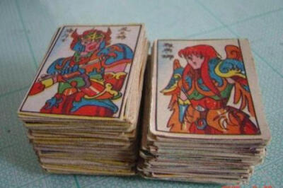 火柴皮 怀念指数:★★★★ 80后的童年玩具的集体回忆—纸牌 纸牌的