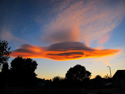 傍晚的云,摄影师rainko拍摄于美国加利福尼亚.