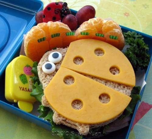 可爱造型的儿童餐