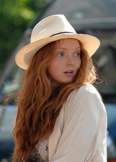 lily cole