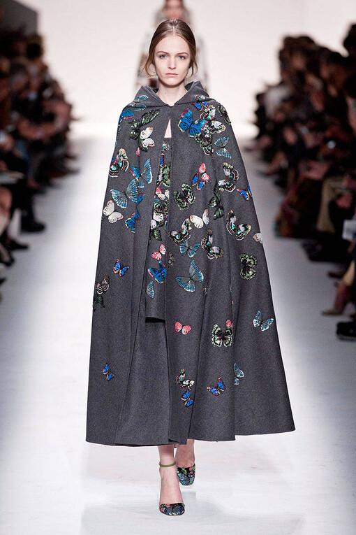 valentino fall2014本季秋冬女装系列展示了多元化的时尚元素 条纹