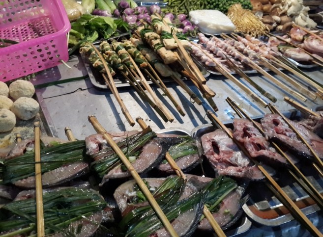 西双版纳,傣味烧烤