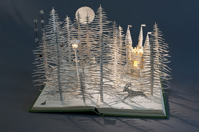 blackwell利用剪纸和折纸雕塑工艺设计出了一系列充满梦幻美感的立体