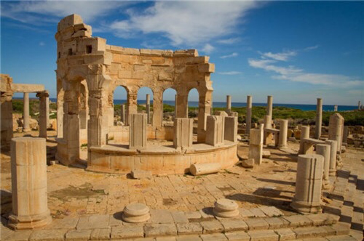 利比亚黎波里的leptis magna:这里曾经是罗马帝国的一个主要城市.