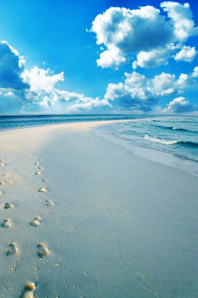 640x960唯美海滩壁纸大全,本图片分享于绿茶壁纸:bizhi.33lc.com.