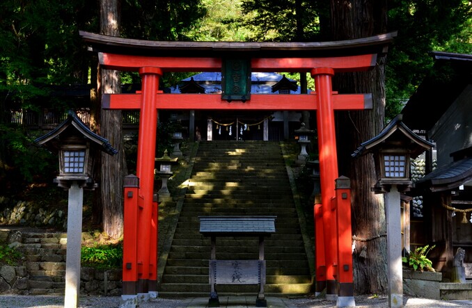 岐阜高山市日枝神社鸟居 堆糖 美图壁纸兴趣社区