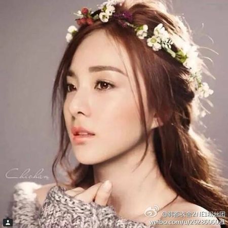 天蝎座明星 朴山多拉sandara park 11月12日 韩国 162cm a型 歌手