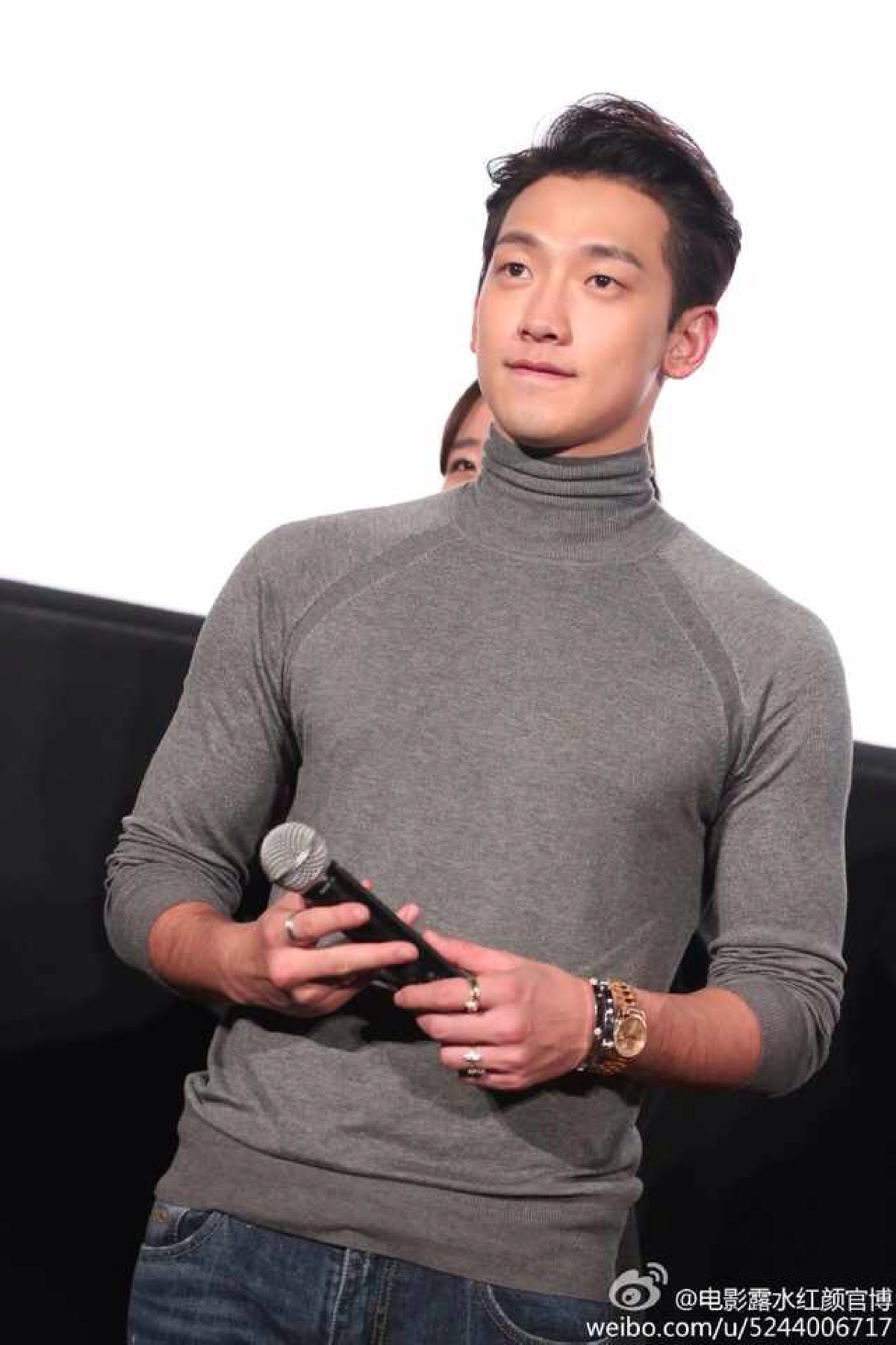 宣传电影「露水红颜」