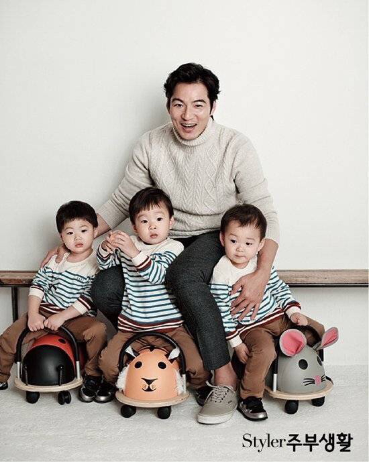 宋一国带着三胞胎儿子大韩,民国,万岁三人参加#超人回来了,三胞胎真