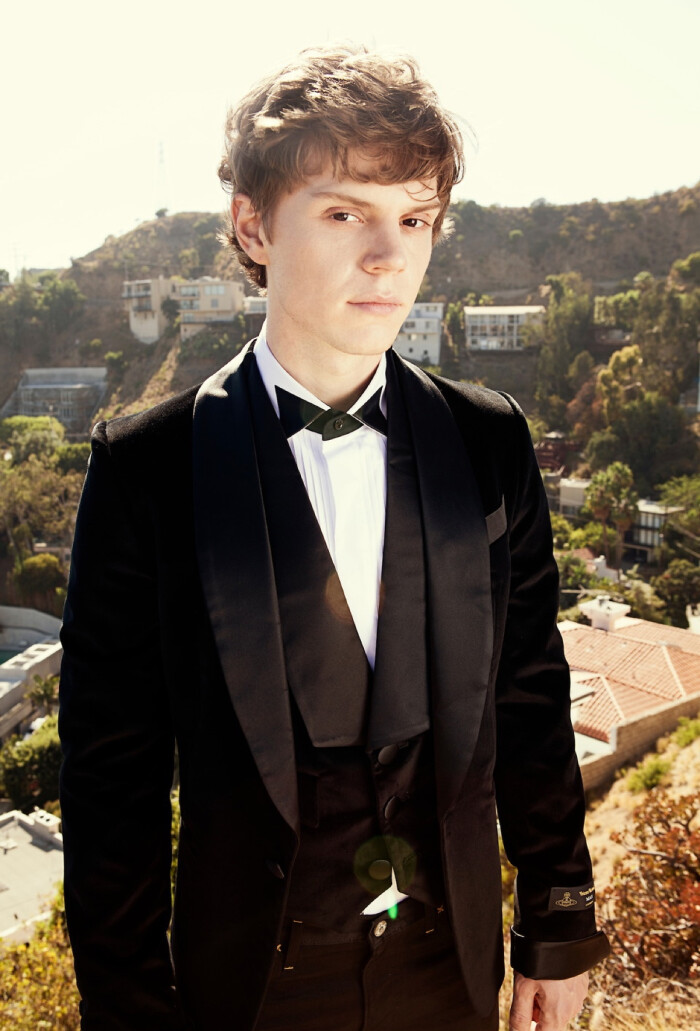 evan peters 伊万彼得斯