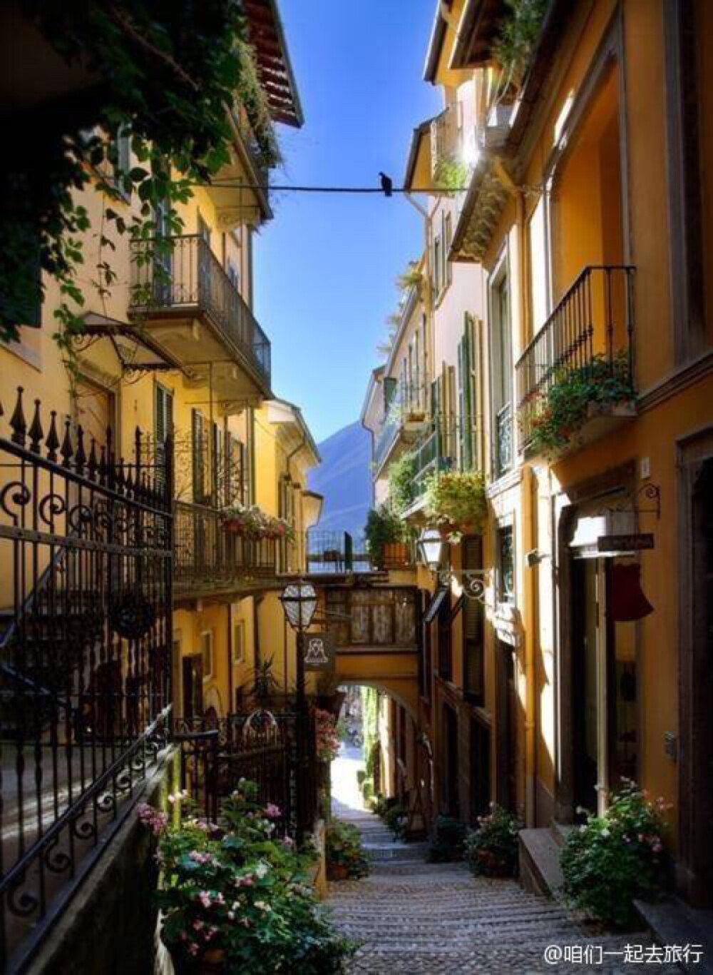 好想漫步在欧洲的街道小巷,慢慢行走,静静欣赏,细细思考.