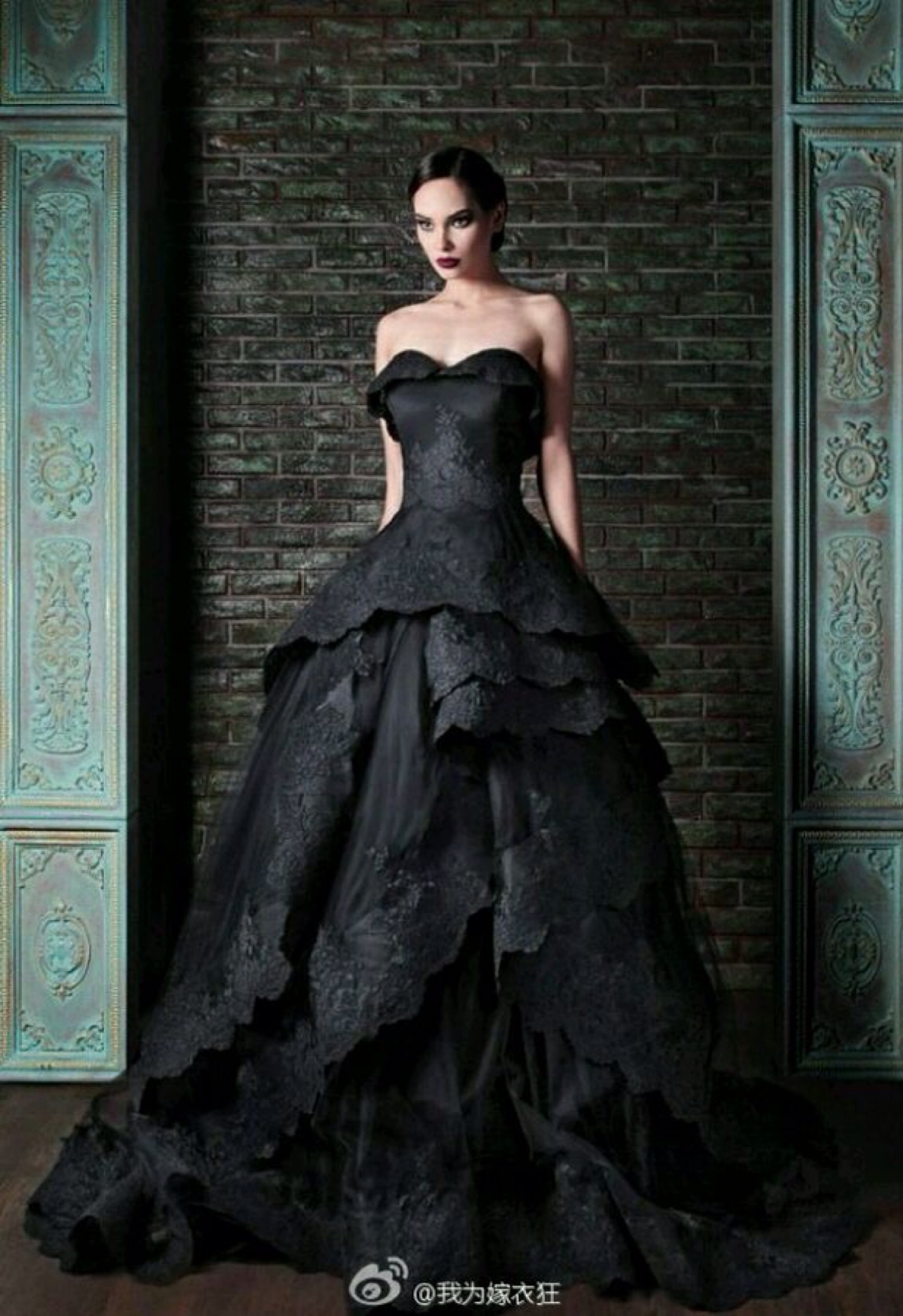 黑色婚纱