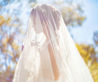 婚纱女生头像