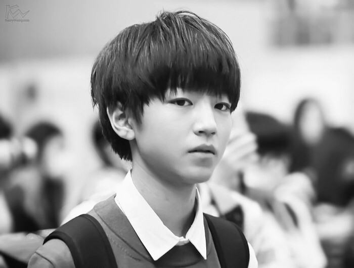 王俊凯#tfboys王俊凯 140828 深圳 cr:初恋karrywangcom