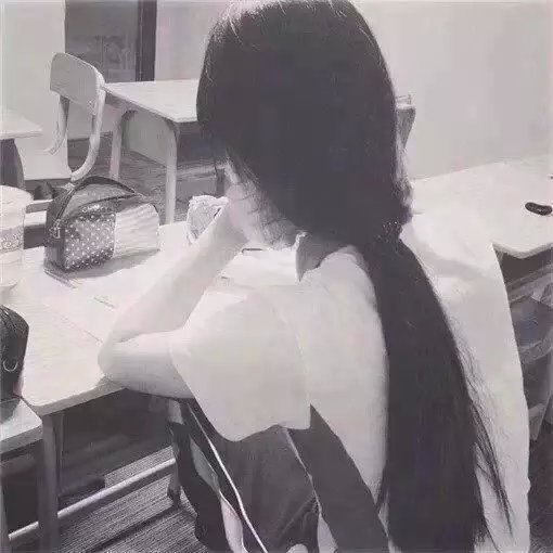 [夏柒柒]女生头像 背影 黑白 校服 清新