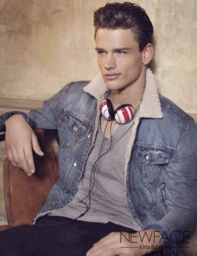 西蒙·奈斯曼(simon nessman)