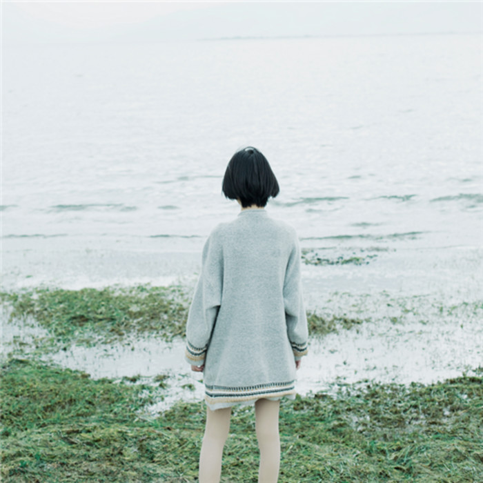 孤独时代 女生头像